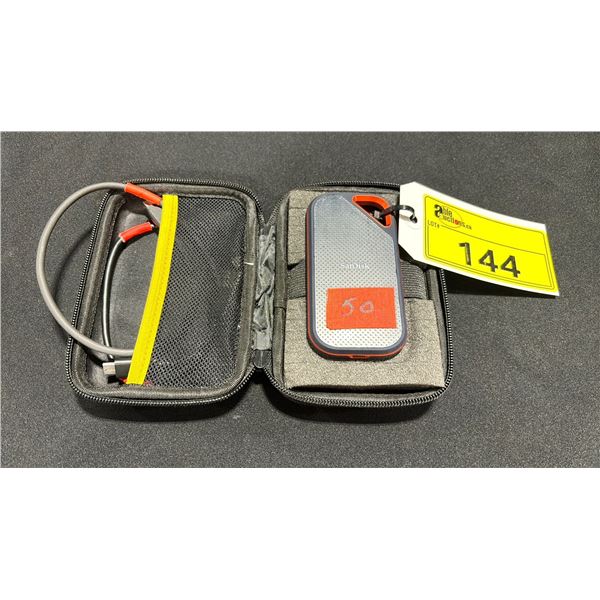 SANDISK EXTERNAL PRO PORTABLE SSD DRIVE IN SOFT TRANSPORT CASE