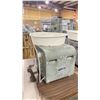Image 2 : SHIMPO INDUSTRIAL RK-2 POTTER'S WHEEL *PLASTIC BOWL IS DAMAGED*