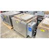 Image 2 : PERFECTFIRE STAINLESS STEEL ELECTRIC CERAMIC KILN, Q8CHW
