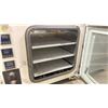Image 2 : ACROSS INTERNATIONAL ACCU-TEMP 110V SINGLE PH 1500W COMMERCIAL VACUUM OVEN