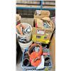 Image 2 : PALLET OF ASSORTED PLUMBING / DUCTING PARTS, HARDWARE, & MESH