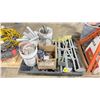 Image 1 : PALLET OF SCAFFOLDING SCREW FEET, CASTERS, PIPING & CHAIN