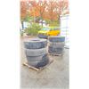 Image 1 : SET OF 8 MICHELIN XDN2 GRIP TIRES 315/80R 22.5