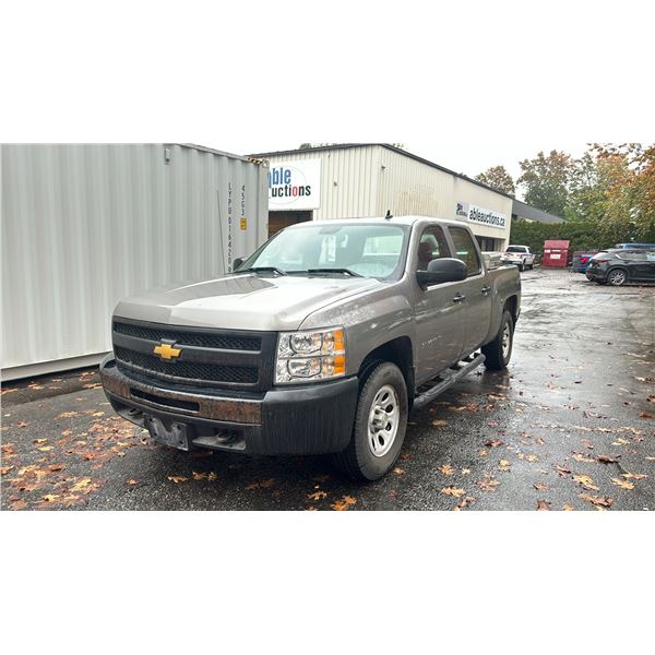 2013 CHEVROLET SILVERADO 4X4 GREY VIN 3GCPKPEA0DG141557