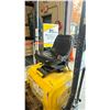 Image 5 : 2013 YANMAR C12R  VIN 27036