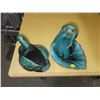 Image 2 : 2 Blue Mountain Pottery swans