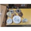 Image 1 : lot of "Blue Ivy Royal Knight" dishes & other collectibles