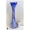 Image 1 : GLASS VASE MULTI COLOR 19 INCHES