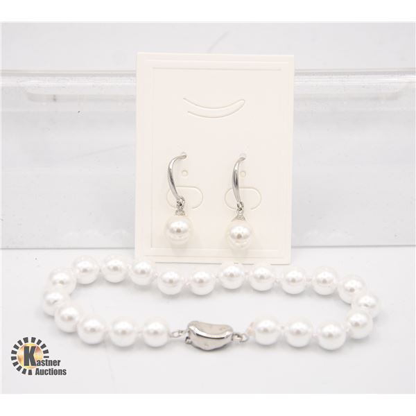 #32-SEA SHELL PEARL BRACELET 7.5"& EARRINGS