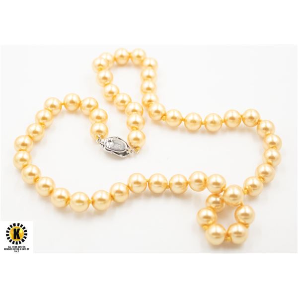 #51-SEA SHELL PEARL NECKLACE  18"