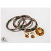 Image 1 : VINTAGE COSTUME JEWELRY IN BAG