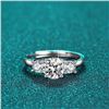 Image 2 : 1.0 CT BRILLIANT CUT ROUND MOISSANITE RING