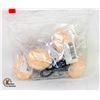 Image 1 : 4 NEW SETS OF WIRELESS EARBUDS IN CHARGING CASES