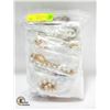 Image 1 : BAG OF NEW COSTUME JEWELRY/KEYCHAINS