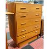 Image 1 : MID CENTURY MODERN 5 DRAWER DRESSER