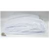 Image 1 : 16" X 16" MICROFIBER TOWELS 20 PACK