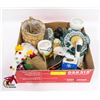 Image 1 : BOX OF NICK NACKS