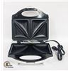 Image 1 : GRILLED CHEESE MAKER TESTED WORKING