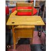 Image 1 : 1950'S STUDENT CLASSROOM DESK