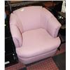 Image 1 : DUSTY ROSE TUB CHAIR
