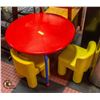 Image 1 : CHILDS RED METAL ROUND TABLE WITH 2 LITTLE