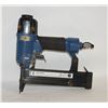 Image 1 : BYNFORD AIR NAILER