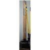 Image 1 : NEW LOT OF 4 RUBBER SPREADERS ON HARDWOOD HANDLES