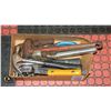 Image 1 : BOX W/ VARIOUS TOOLS; HAMMERS, PIPE