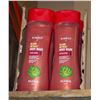 Image 1 : NEW CASE OF SIMPLY U ISLAND RETREAT EXFOLIATING