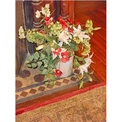 One Gallon Crock/Flower