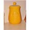 Image 1 : McCoy Yellow Peanut Cookie Jar