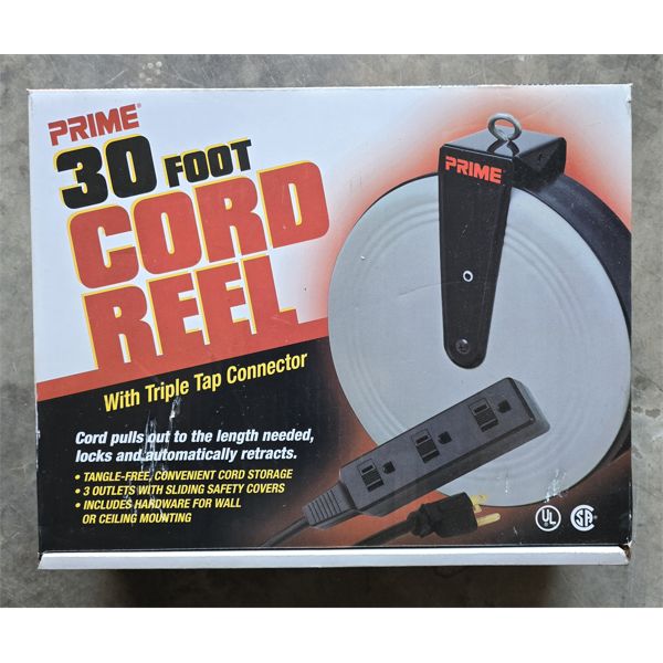 NEW PRIME 30FT CORD REEL W/ TRIPLE TAP CONNECTOR