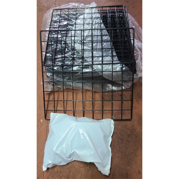 30 PCS SHELVING W/ CORNERS