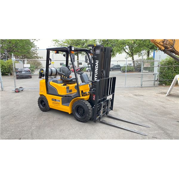HYUNDAI 25L-7A, FORKLIFT, VIN HHKHHF08LF0006672 68.00 HOURS, PROPANE (P), HAS KEYS: YES