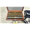 Image 2 : MITUTOYO BE1-35-2F GAUGE BLOCK SET IN A WOODEN TRANSPORT CASE * MISSING 2 PIECES *, MITUTOYO