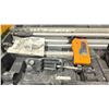 Image 3 : JOHNSON 40-6515 SELF LEVELING ROTARY LASER IN A HARD TRANSPORT CASE