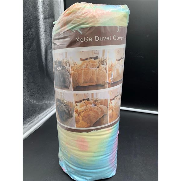 XeGe Duvet Cover, Queen Size, Rainbow, Plush