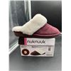 Image 1 : nuknuuk Slippers (size 9) Women's