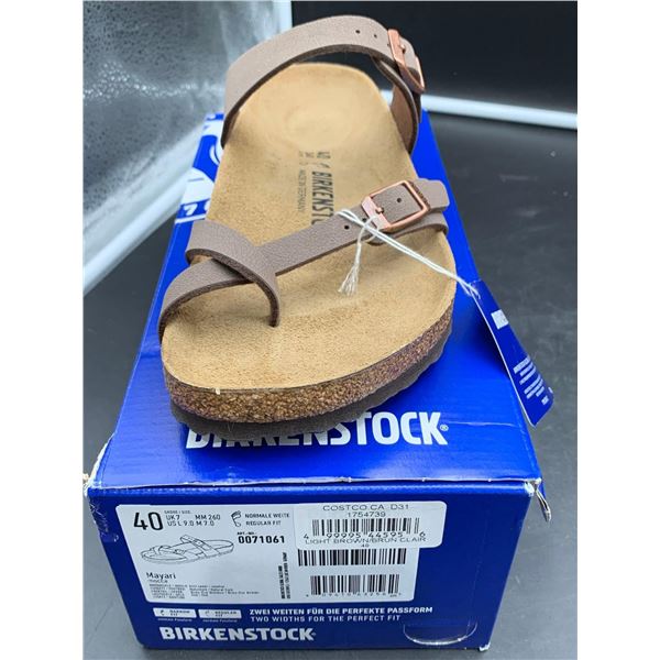 Birkenstock Mayari Mocca Sandle (size 9)