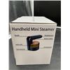 Image 2 : Handheld Mini Steamer