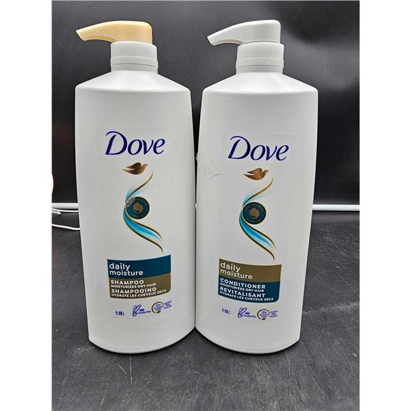 Dove Daily Moisture Shampoo & Conditioner for Dry Hair (2 x 1.18L)
