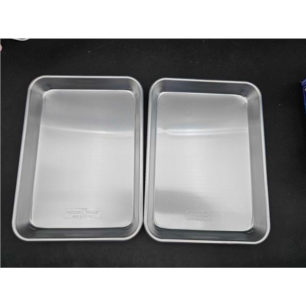 Nordic Ware Baking Pans (2ct)