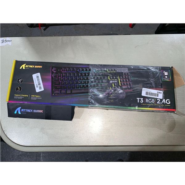 .Attack Shark T3 RGB 2.4G E-Sport Game Chip Wireless Charging Combo