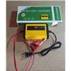 Image 1 : 12v 2amp trickle battery charger