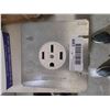 Image 1 : 14-50R - 50A RANGE OUTLET WITH 4 11/16”, COVER PLATE - 4-wire outlet, 50A-120/240V, White