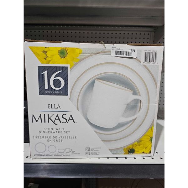 Mikasa 16 pc Porcelain Dinnerware Set