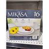 Image 2 : Mikasa 16 pc Porcelain Dinnerware Set
