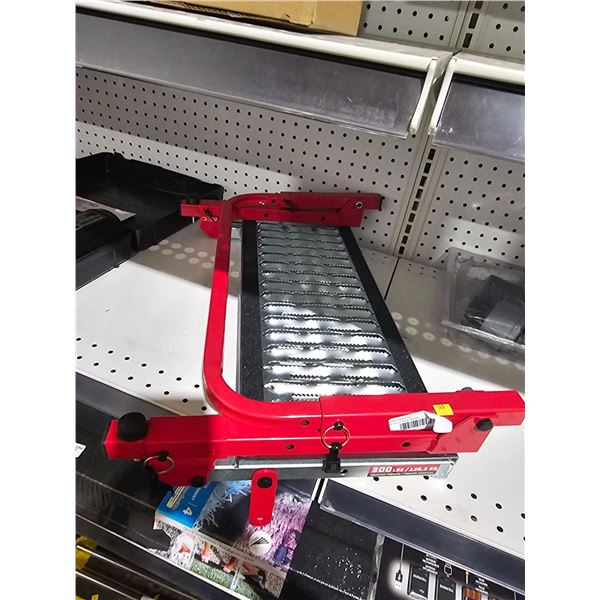 Powerbuitl 300Lb Truck Tire Step - OUT OF BOX