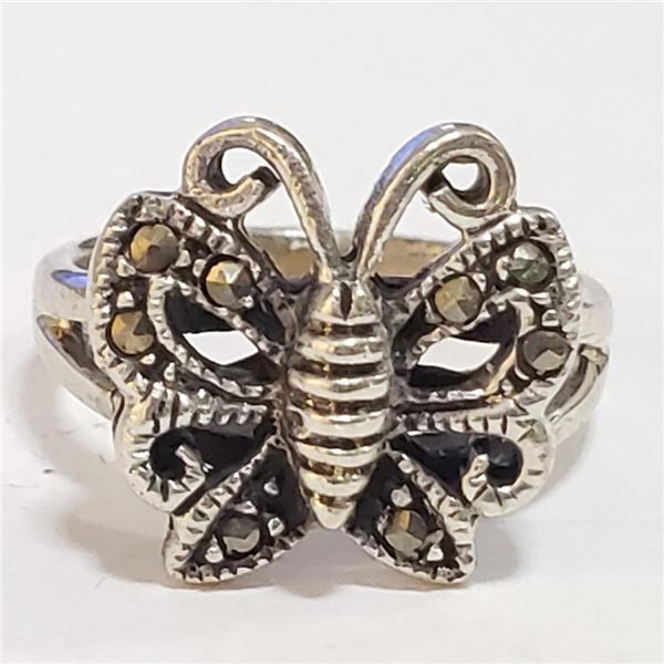 Silver Marcasite Ring (~Size 5)(Ring is resizable for $40) (~length 0inches) (~weight 3.82g), Sugges