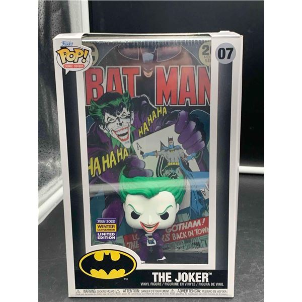 Funko Batman Comic Book Display Case & The Joker Pop Vinyl Limited Edition 2022 Winter Convention Ex